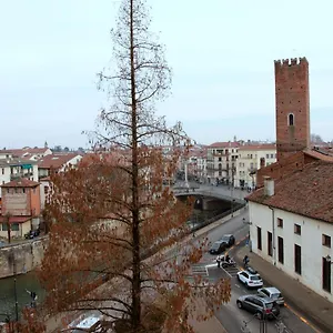 2* Pensión Ca' Lou Al Teatro